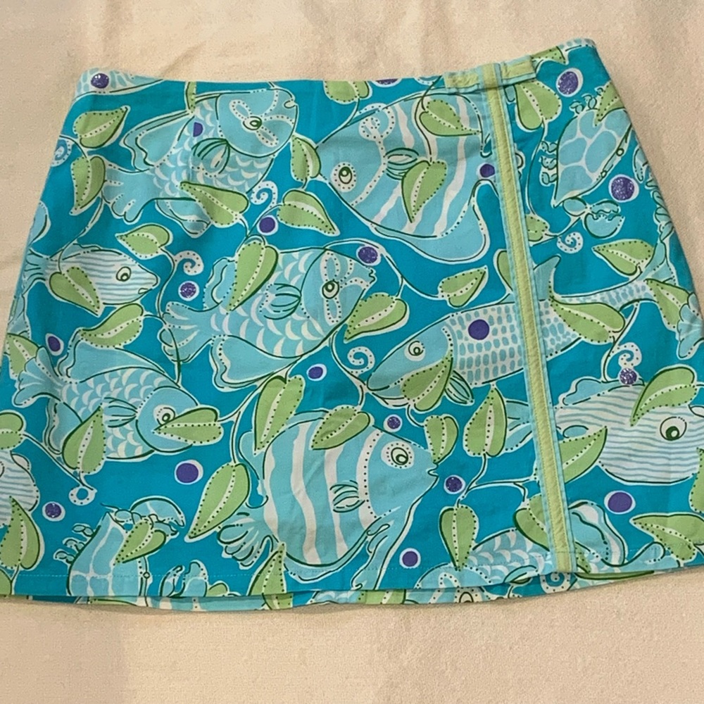 Lilly Pulitzer  Skort In Multi-Color Ocean  Theme Size 2